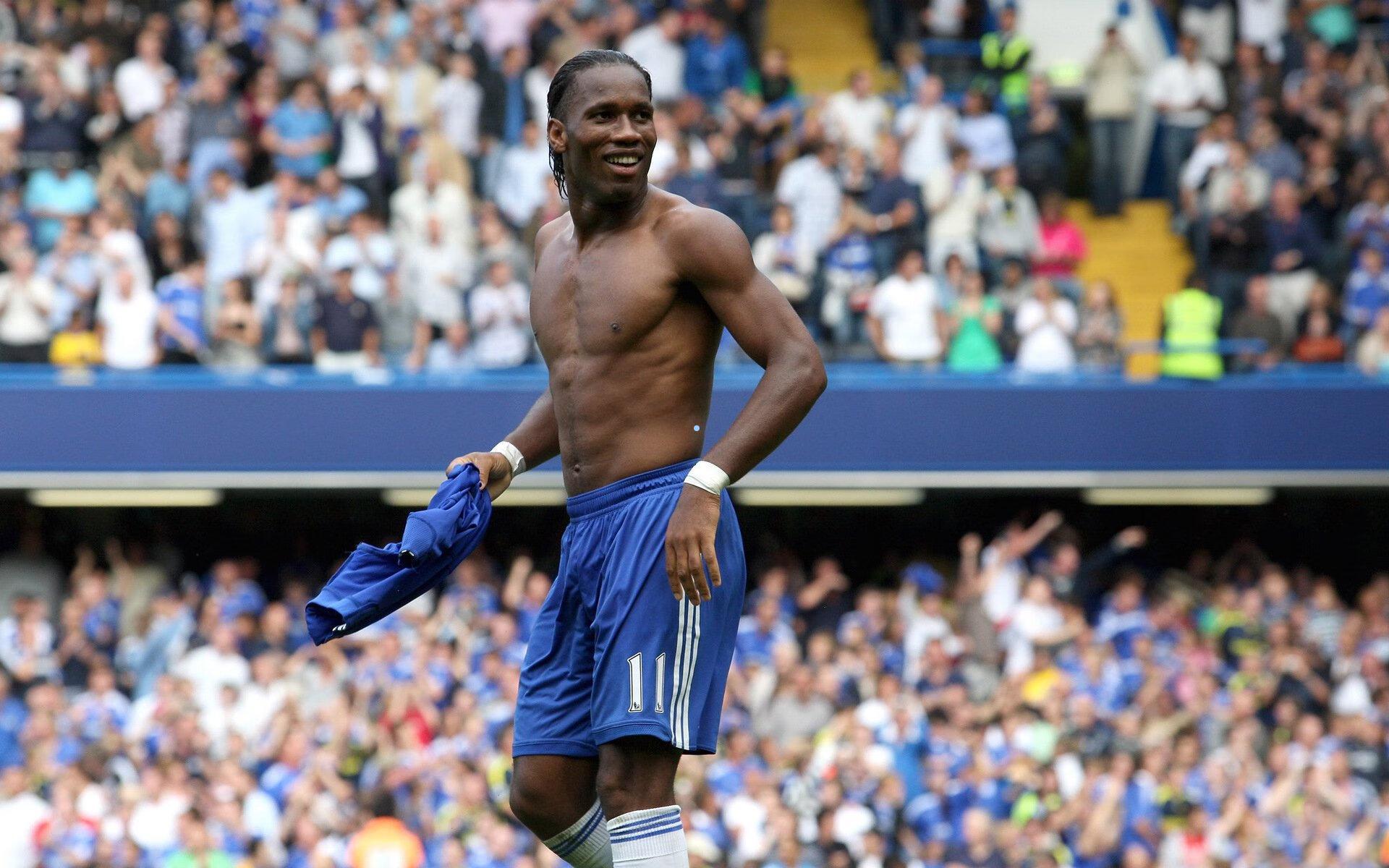 巴黎圣日耳曼领袖纳赛尔强调谦逊前行,对手压力成球队蜕变关键